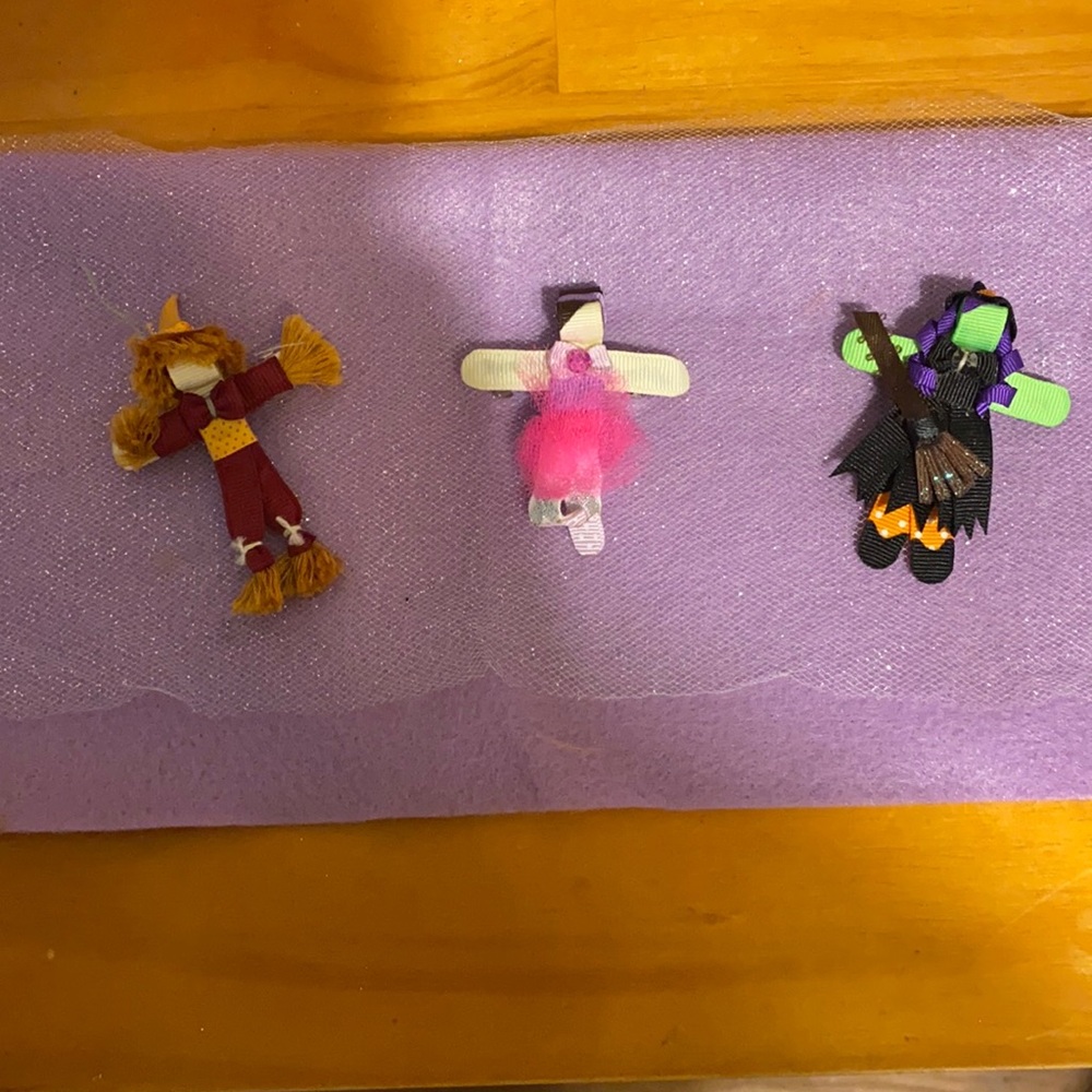 Girls hair barrette